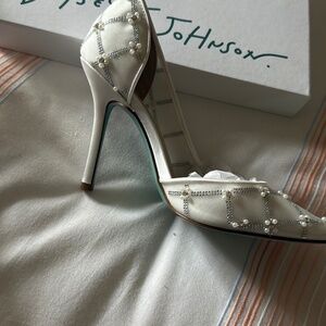 Betsy Johnson dress heels